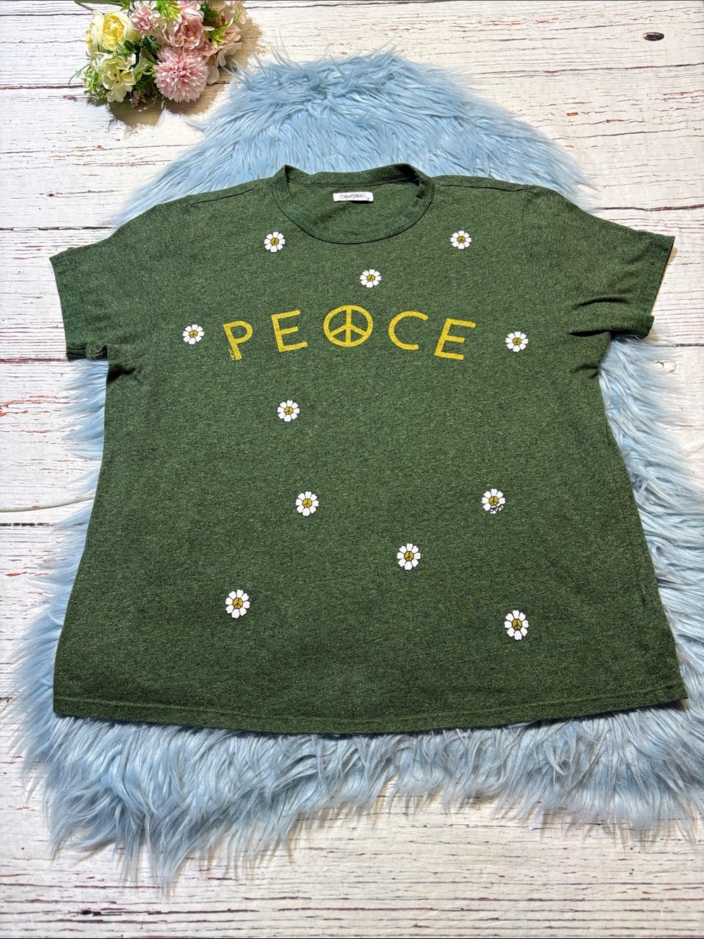 Lauren Moshi PEACE Daisy Green Short Sleeve Tee sz M